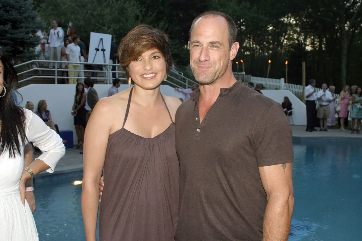 Chris Meloni posing alongside Mariska Hargitay the Gotham and Hamptons Magazines Celebration with Cover Star.